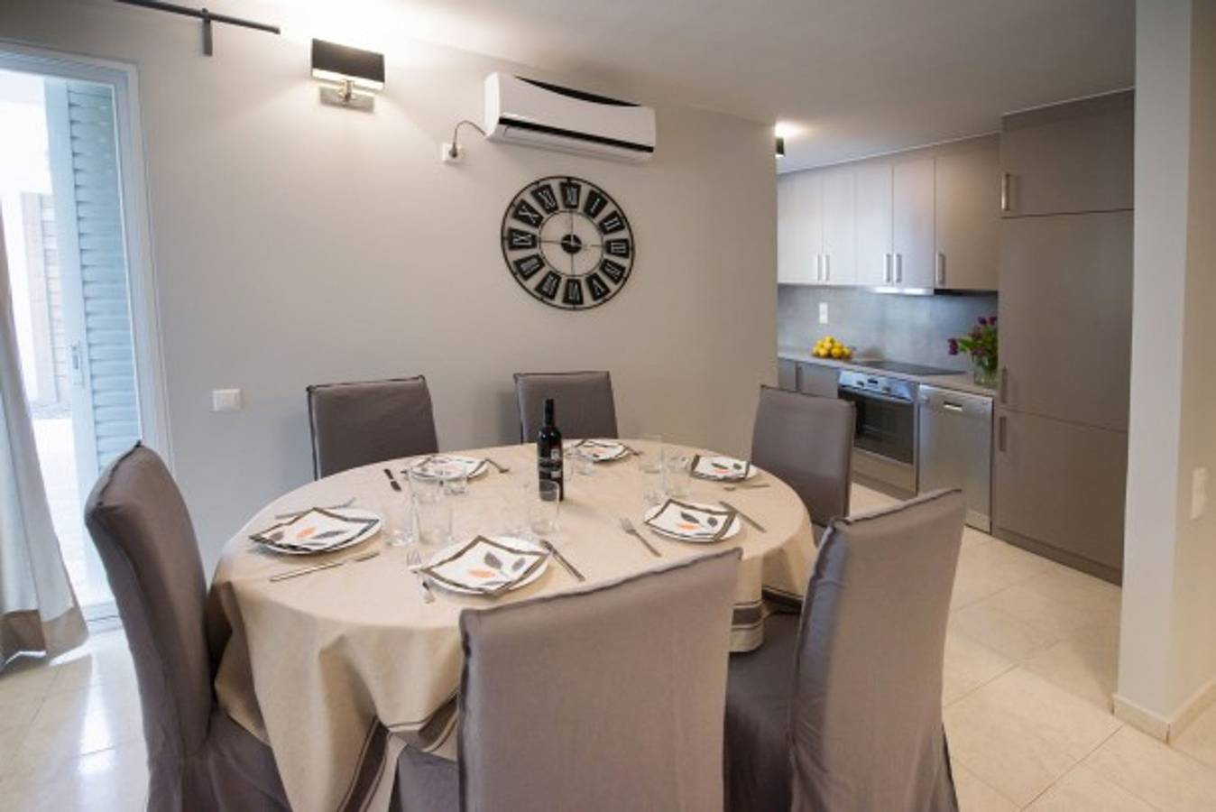 Geheel appartement, Vakantieappartement voor 6 personen met tuin in Ligia, Griekenland