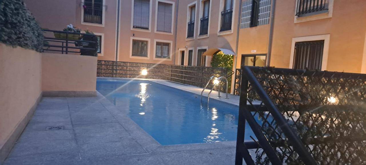 Apartamento inteiro, One-Bedroom Apartment in Tenerías, Salamanca