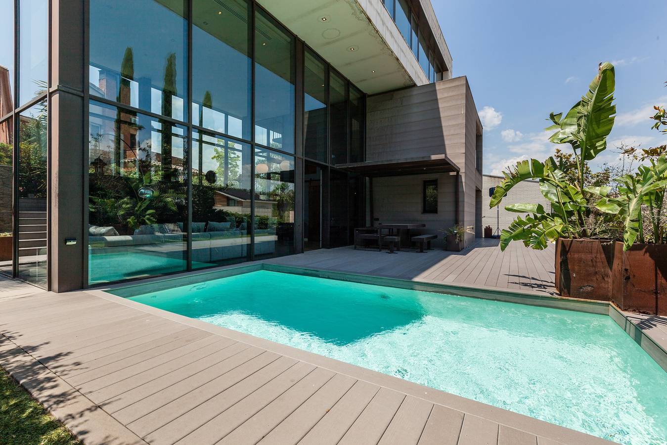 Villa 'Espai Oliveres' con piscina privada, Wi-Fi y aire acondicionado in El Papiol, Interior de Barcelona