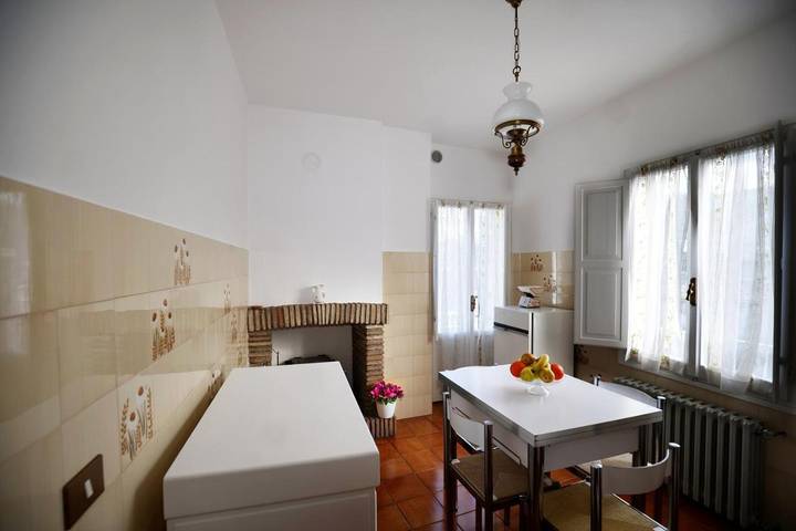 Gîte pour 2 personnes, avec vue et terrasse, animaux acceptés à Sant'Angelo in Vado - 4