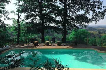 Gîte pour 14 personnes, avec terrasse et jardin à Ossun-ez-Angles