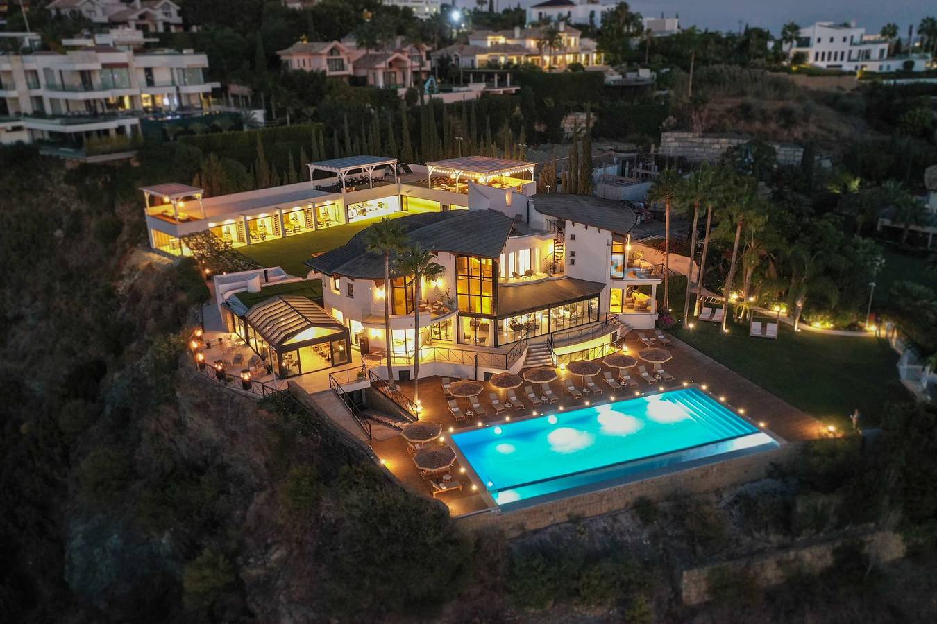 Villa pour 32 personnes avec jardin in Royal Flamingos Golf Resort, Benahavís