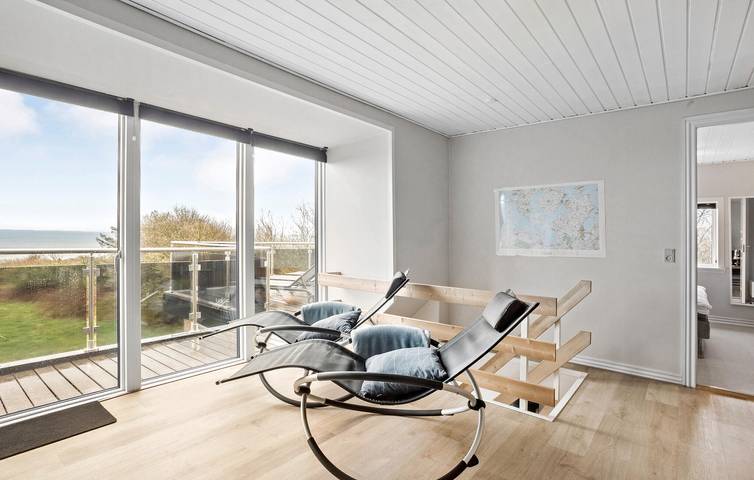Ferienhaus für 9 Personen, mit Terrasse und Garten in Hostrup Strand - 4