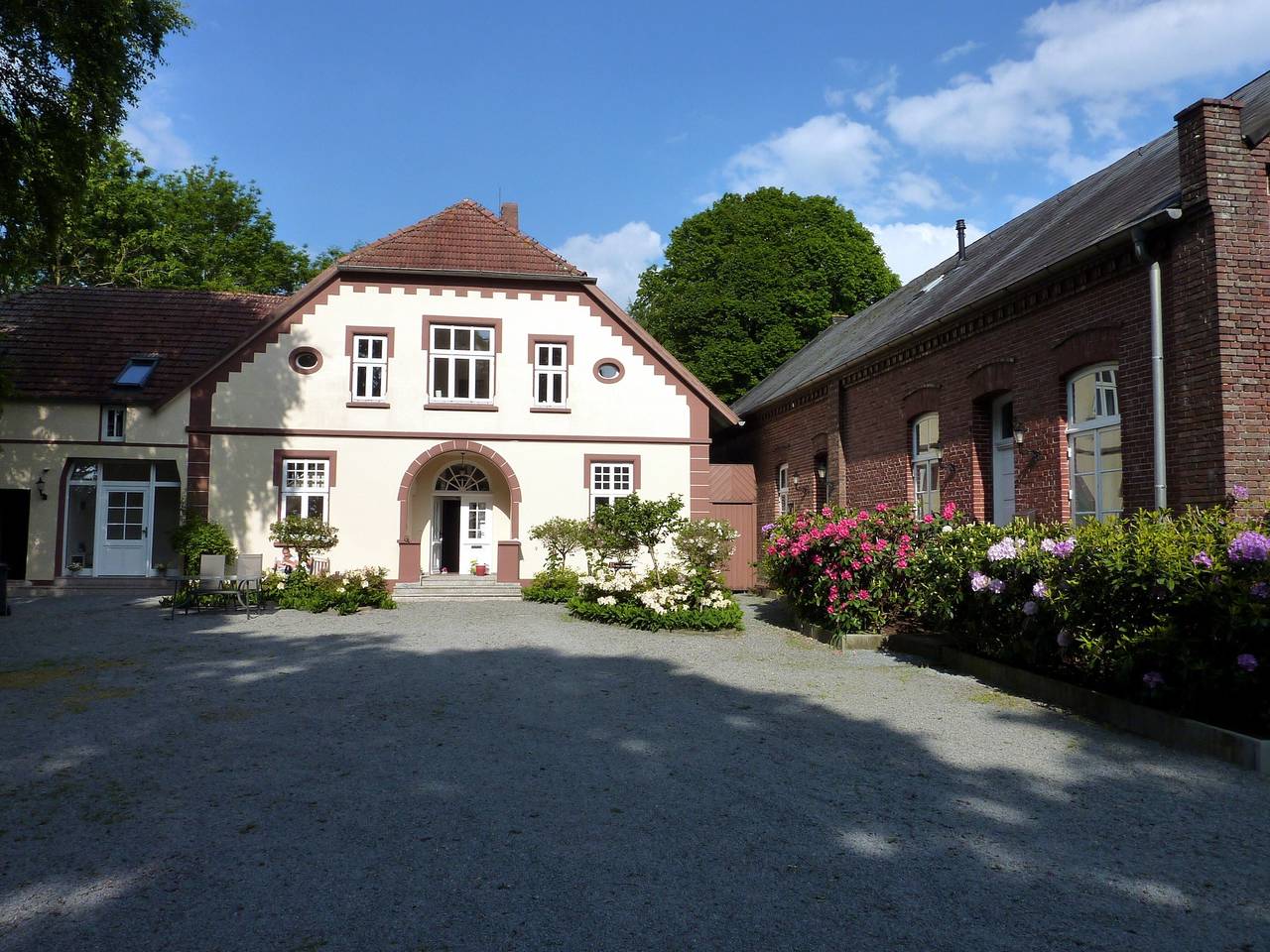 Ferienhaus Alte Schule mit Wlan – Charmantes Familienhaus im Grünen in Jade, Wesermarsch