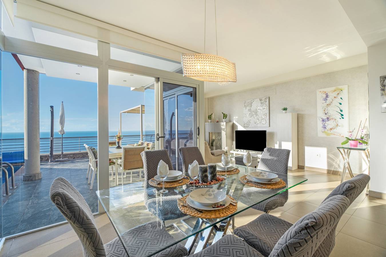 Ferienvilla 'Golden Horizon' mit Meerblick, Privat Pool und Wi-Fi in Cuesta de la Villa, Santa Úrsula