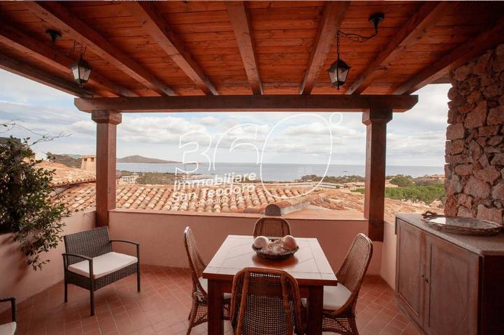 Ferienhaus für 6 Personen, mit Balkon und Terrasse sowie Ausblick in Puntaldia