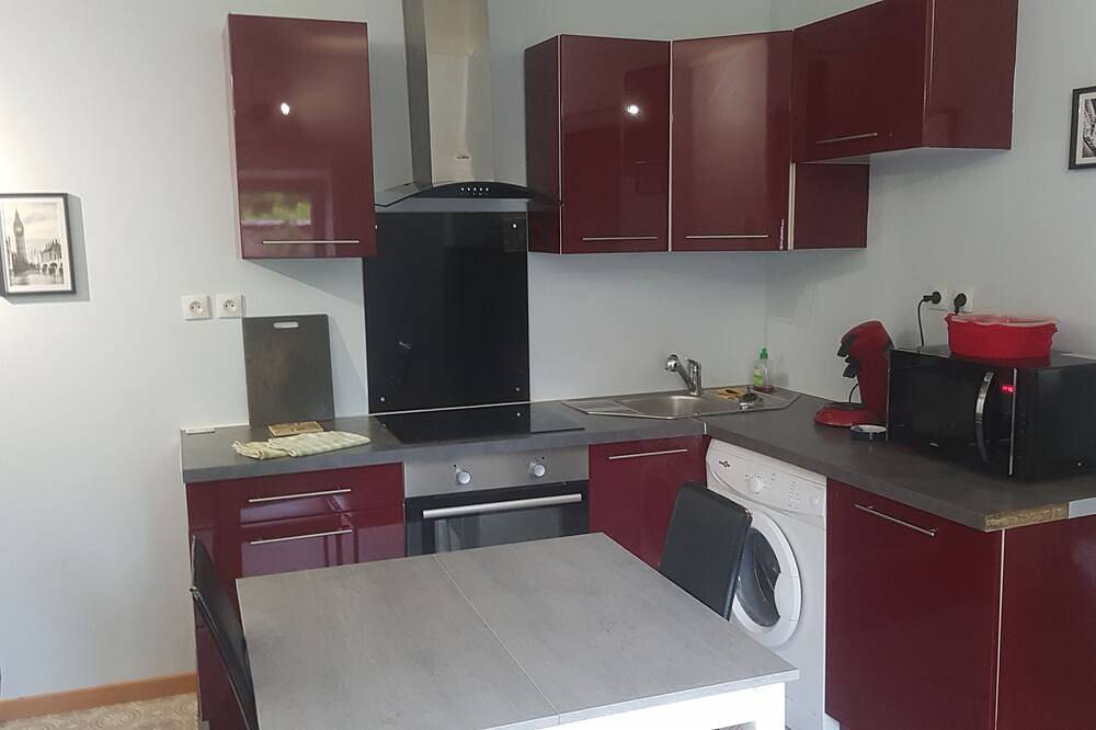 Apartamento entero, The refuge - F1 - ground floor in Épinal, Región de Épinal