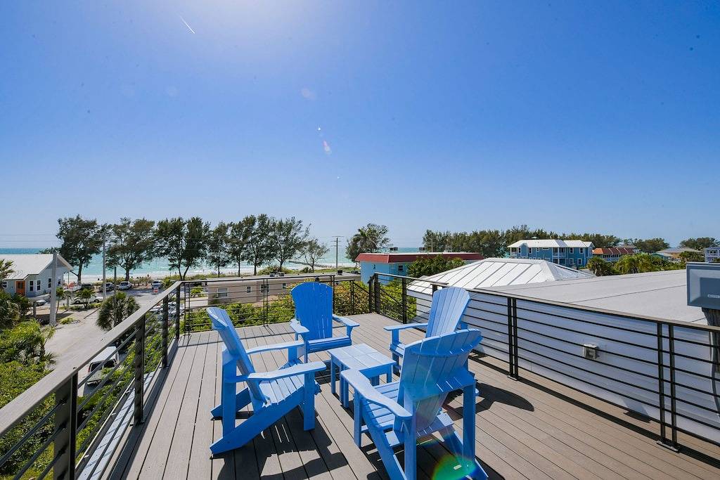 Crystal Waves Oasis - Sieben Schlafzimmer Haus, Schl��ft 18 in Coquina Beach, Bradenton Beach