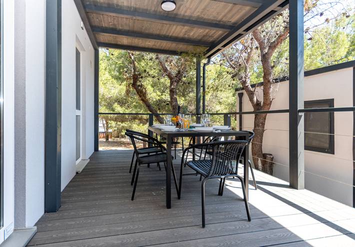 Ferienhaus für 6 Personen, mit Terrasse und Ausblick sowie Pool in Drage (Pakoštane) - 2