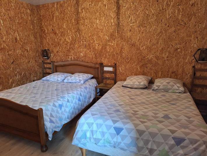 Maison de campagne pour 8 personnes, avec vue ainsi que vue sur le lac et terrasse à Cossé-le-Vivien - 3