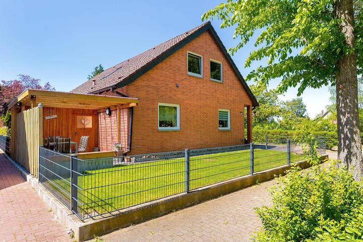 Ferienwohnung für 5 Personen, mit Terrasse und Garten in Uelzen