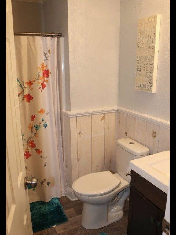 Vacation rental for 4 people, with balcony and pool in Mount Pleasant