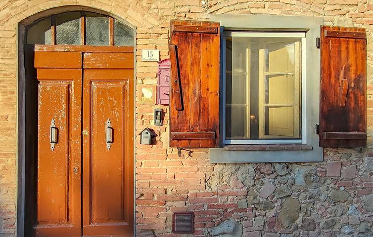 Accogliente appartamento di 90 m² con parcheggio, aria condizionata e vista sul fiume in Peccioli, Pisa e dintorni