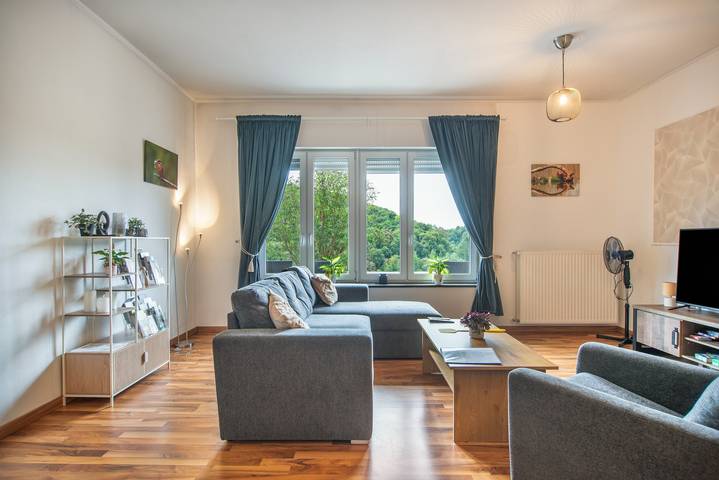 Apartamento entero, Apartamento vacacional 'Am Glücksberg' con wifi in Bettingen, Bitburg-Prüm