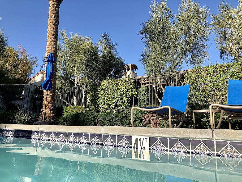 Ganze Wohnung, La Casita #2 * Romantic Studio at Legacy Villas* Views * 12 Pools * in La Quinta (CA), Coachella Valley