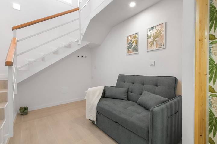 Apartamento entero, Vacaciones en 'Mini Casa Azul' con vistas al mar y Wi-Fi in Punta del Hidalgo, San Cristóbal de La Laguna
