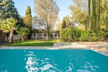 Maison De Campagne pour 8 Personnes dans Velleron, Provence, Photo 1