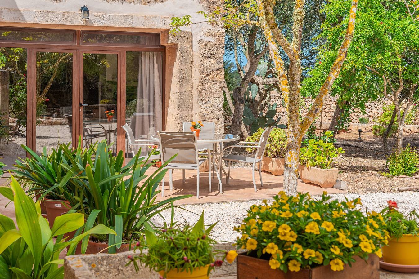 Villa 'Garraseca' mit Bergblick, Wlan und Klimaanlage in Llucmajor, Mallorca Süden