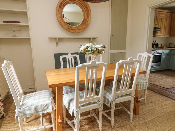 Cottage für 6 Personen mit Garten in Wiltshire