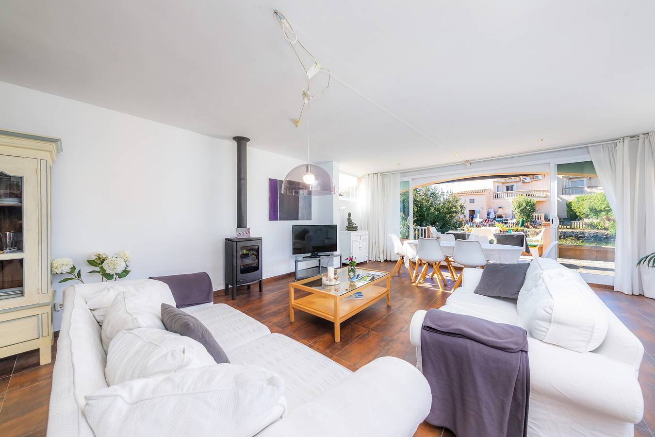 Apartamento entero, Apartamento 'Alcudia House' cerca de la playa con vistas a la montaña y al lago y Wi-Fi in Alcúdia, Costa de Mallorca