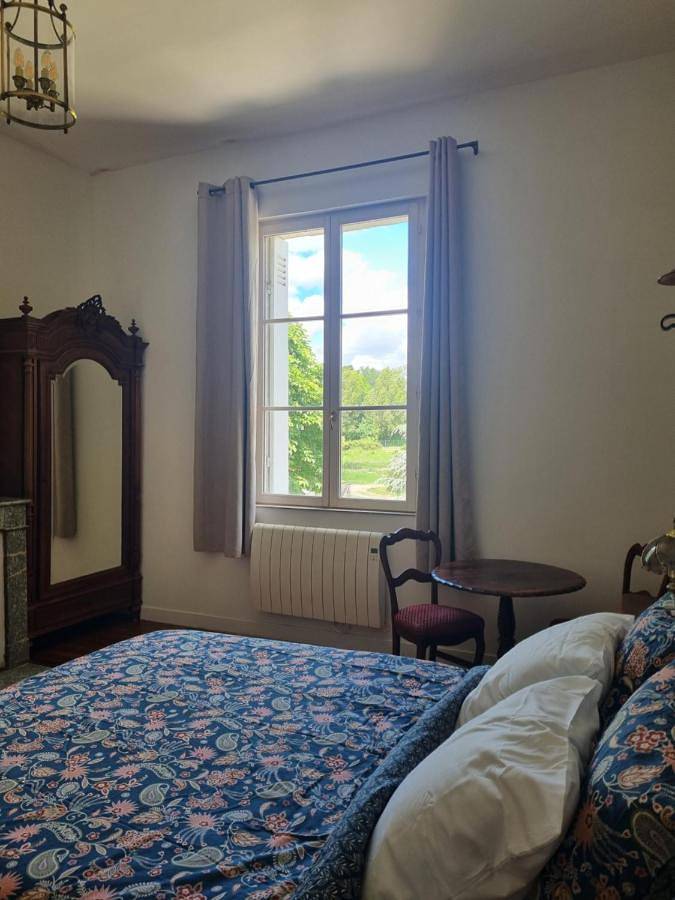 Location de vacances pour 2 personnes, avec terrasse ainsi que jardin et vue à Sadirac - 3