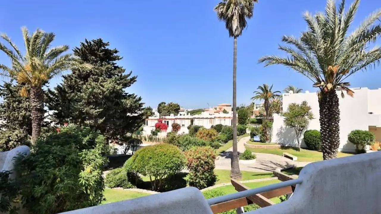 Geheel vakantieappartement, Ferienwohnung für 6 Personen (100 m²) in Ferragudo in Ferragudo, Faro District
