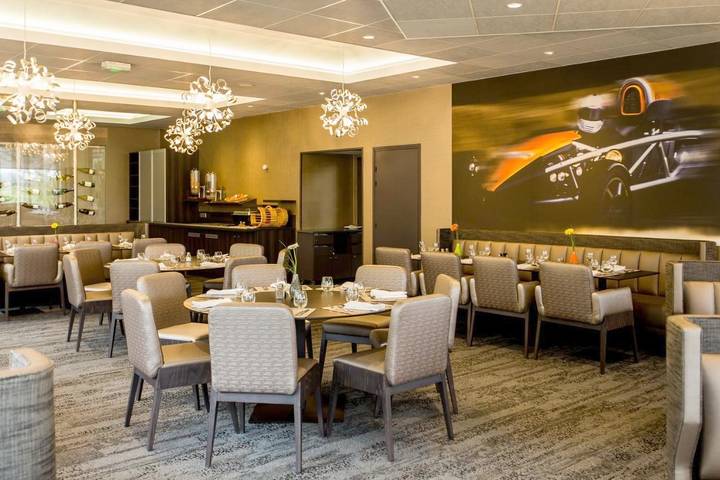 Hôtel pour 3 personnes, avec jardin ainsi que sauna et piscine dans Circuit de Nevers Magny Cours - 3