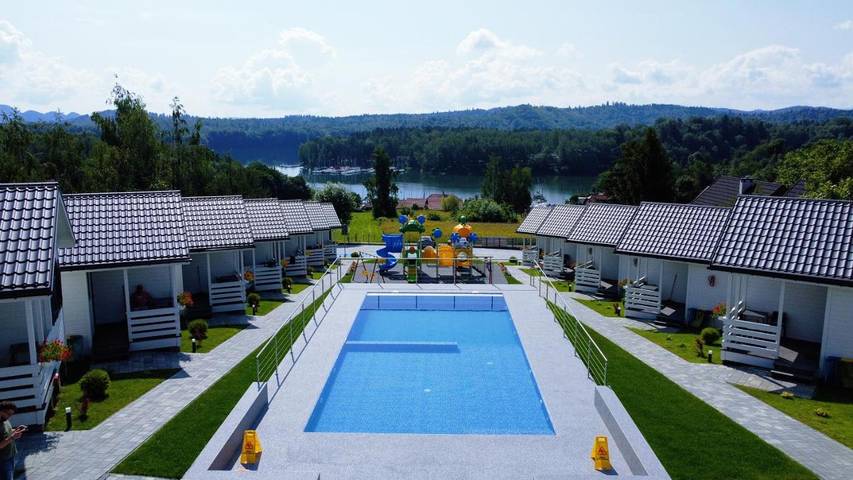 Ferienpark für 5 Personen, mit Ausblick und Seeblick sowie Pool und Garten in Polen - 4