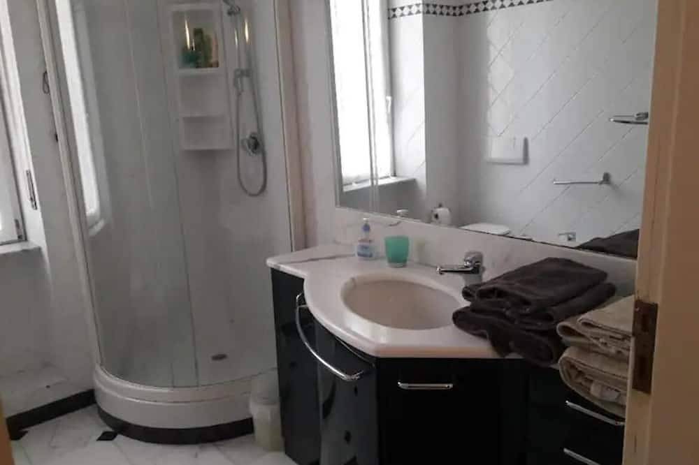 Entire apartment, Comfortable apartment three minutes' walk from the Citra Sea 009057-Lt-0365 in Spotorno, Riviera di Ponente