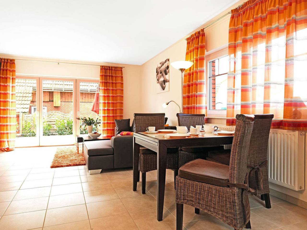 Ferienhaus Haus Utkiek mit Kamin und Terrasse nahe dem Strand in Strand Timmendorf-Poel, Nordwestmecklenburg (Wismar und Umgebung)