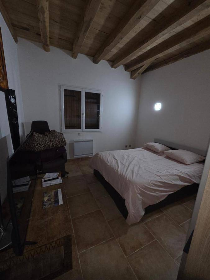 Location de vacances pour 8 personnes, avec jardin à Le Bleymard - 3