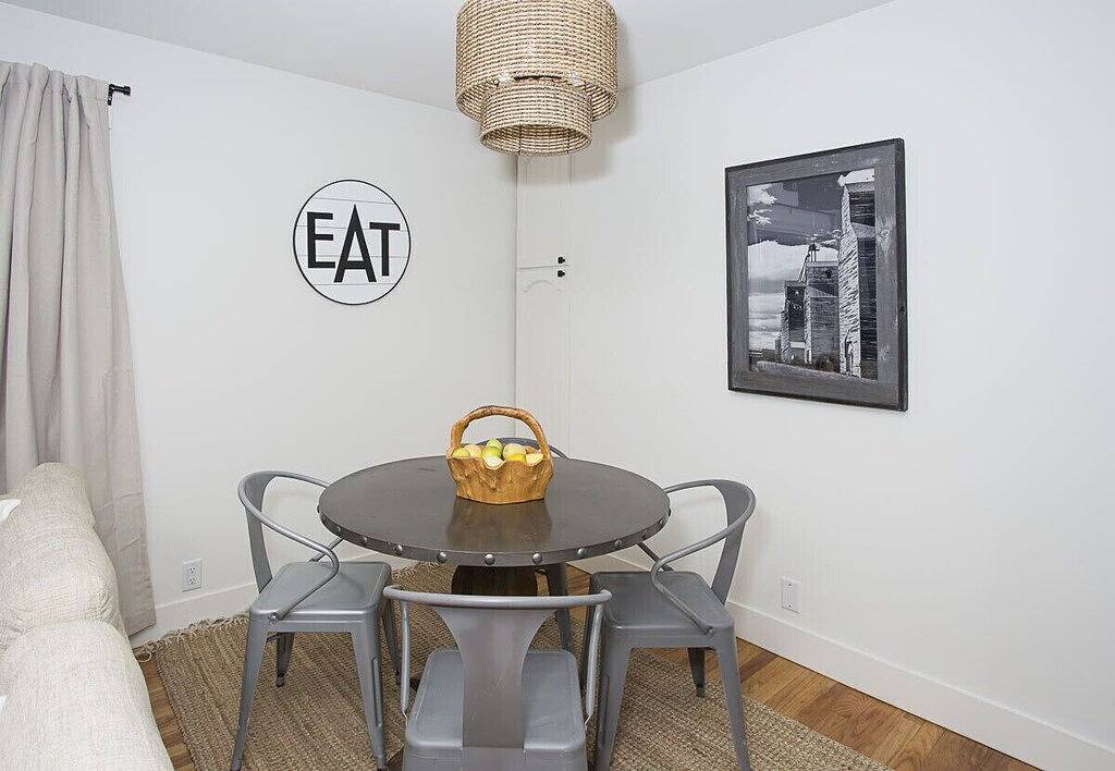 Luxury & Style. Perfect Location w/ 4 Beds and 2 Bath in Billings, Yellowstone County