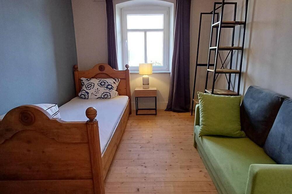 Ferienhaus Hedwig - 7-Bett-Ferienhaus Hedwig in Üxheim, Vulkaneifel