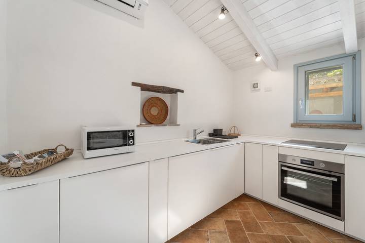 Casa vacanze 'La Casetta' con terrazza privata, Wi-Fi e aria condizionata in Giba, Sulcis Iglesiente