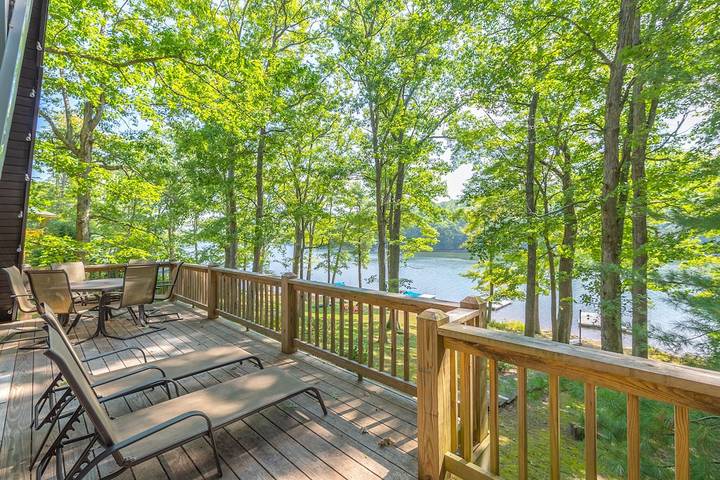 Vacation house for 8 people, with terrace in Deep Creek Lake