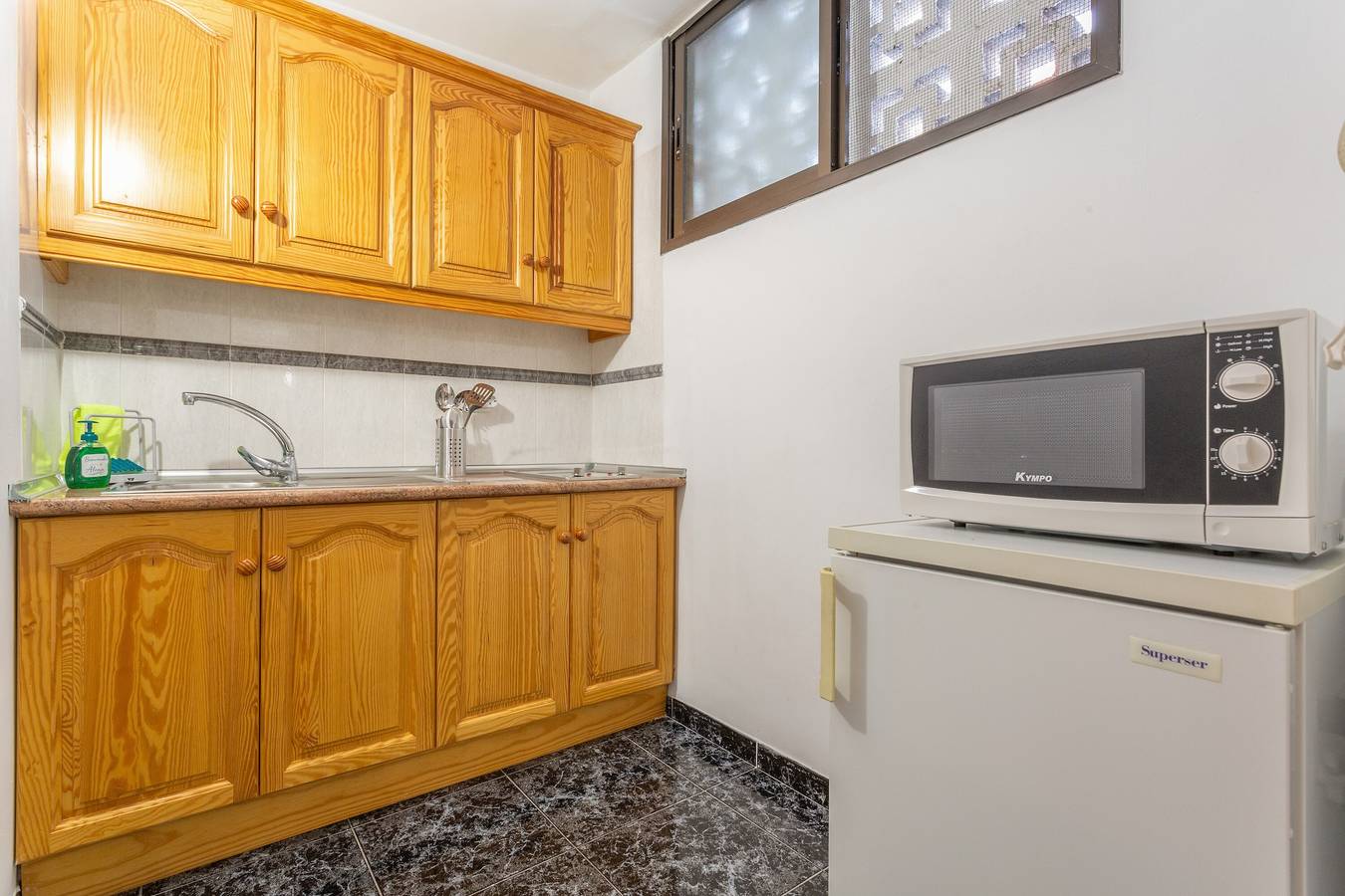 Ganzes Studio, Ferienstudio 'Estudio Alenia' in San Marcos – Direkt am Strand, für bis zu 3 Gäste in San Marcos, Teneriffa Nord