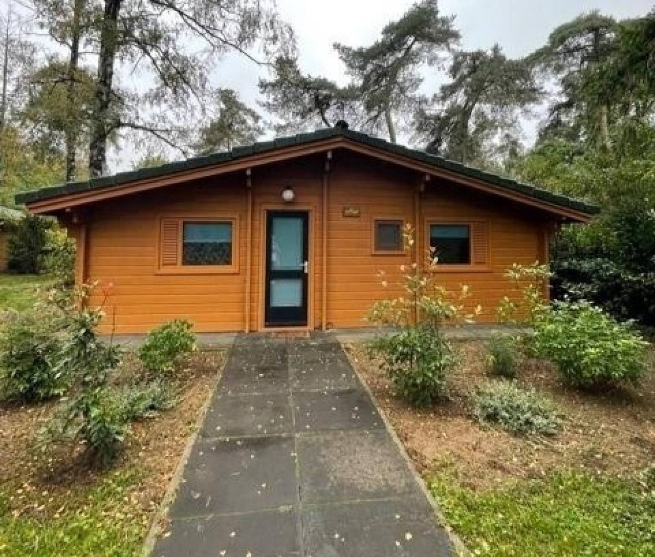 Comfortabel chalet voor 2 personen met groot terras op vakantiepark in Markelo in Markelo, Twente