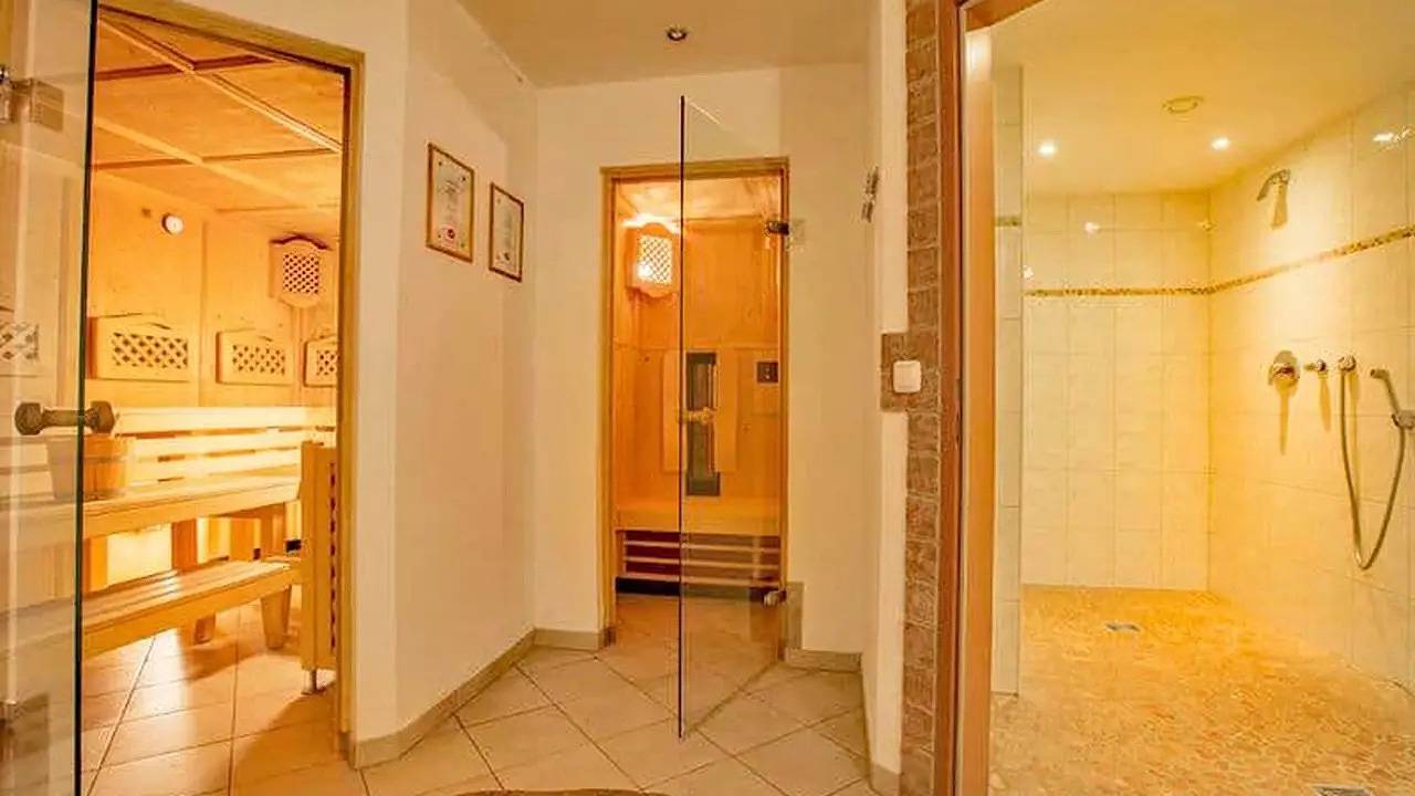 Ganze Ferienwohnung, Ferienwohnung für 6 Personen (50 m²) in Königsleiten in Königsleiten, Pinzgau
