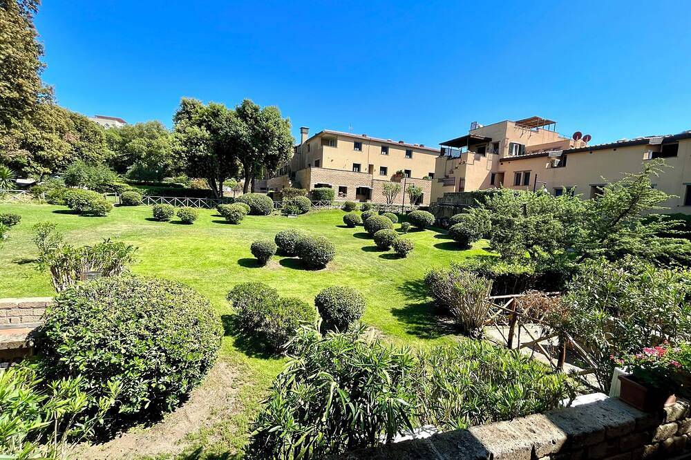 Entire apartment, Beltramonto apartment in the heart of Punta Ala harbor in Castiglione della Pescaia, Grosseto Province