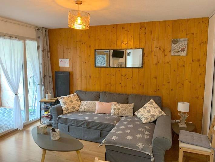 Apartamento para 5 personas, con Balcón y Jacuzzi además de Terraza y Jardín en Luz-Saint-Sauveur