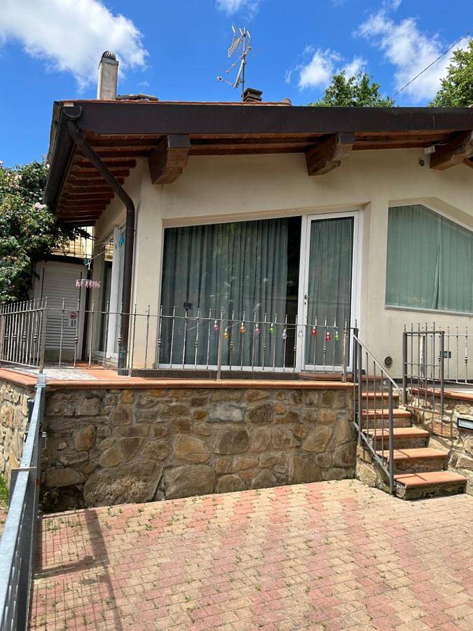 Ferienhaus für 6 Personen, mit Ausblick und Garten - 1