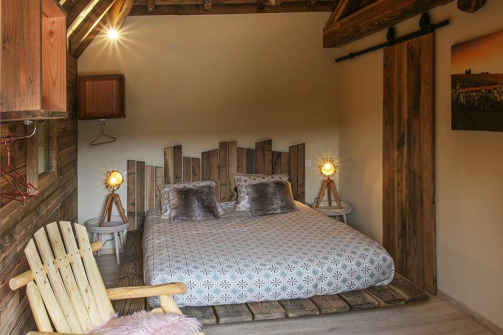 Gîte de L'hôtel-dieu, Mon Château en Bois en Bourgogne Avec Spa in La Bussière-sur-Ouche, Beaune region