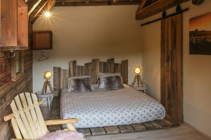 Gîte pour 6 personnes, avec balcon ainsi que jacuzzi et jardin, animaux acceptés à La Bussière-sur-Ouche - 4