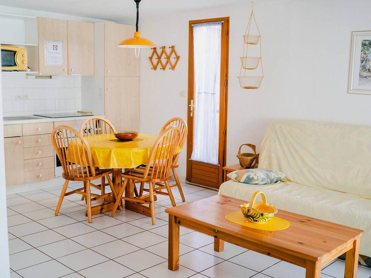 Villa 2-pièces au calme avec mezzanine, terrasse et parking - 5 couchages - Animaux acceptés in Narbonne Plage, Narbonne