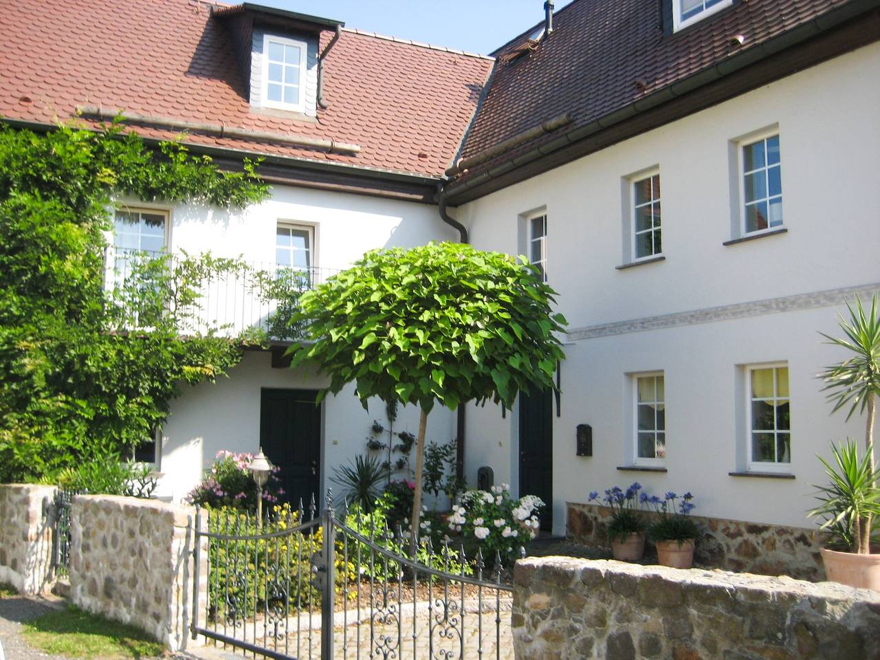 Ganze Ferienwohnung, Landpension Bocka - Doppelzimmer mit Terrasse, Dusche und Wc in Windischleuba, Ostthüringen