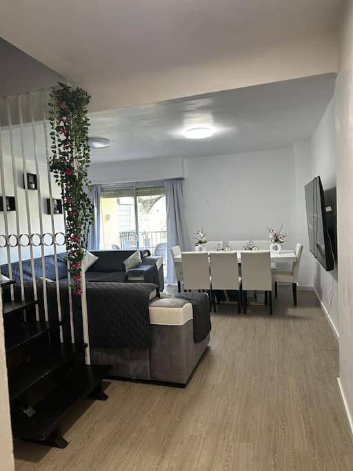 Apartamento para 8 personas, con Balcón además de Terraza y Vistas en Montanejos