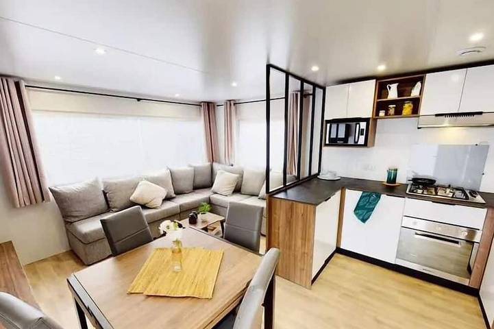 Camping pour 6 personnes à Canet-en-Roussillon