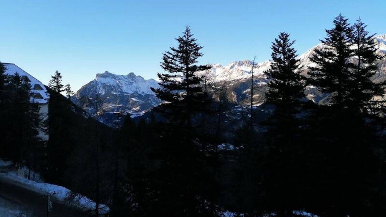 Entire holiday apartment, Ferienwohnung für 6 Personen (43 m²) in Praloup in Pra-Loup, Uvernet-Fours