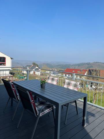 Ferienhaus für 6 Personen, mit Balkon und Ausblick im Ahrtal