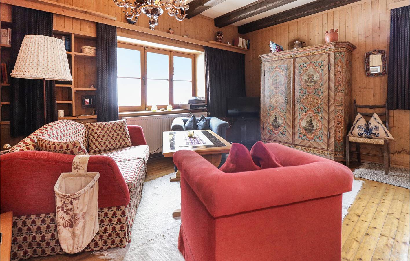 Wohnung mit Bergblick: Babybett, TV, Parkplatz, Küche & Internet in Villgratner Berge, St. Veit in Defereggen
